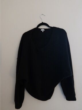 Tobi Black Crewneck Ribbed Pullover Sweater